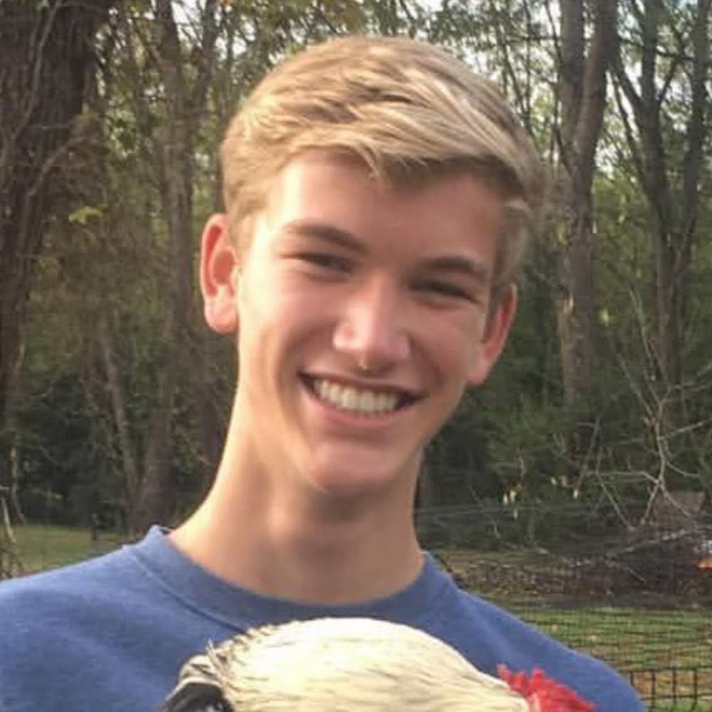 Meet your Posher, Colin